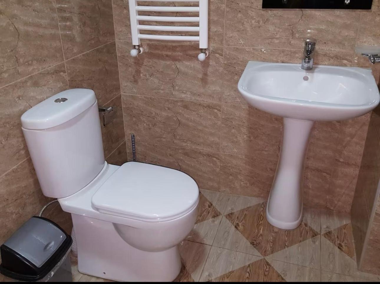 Guest House Granatovoe Derevo Tbilisi Eksteriør bilde