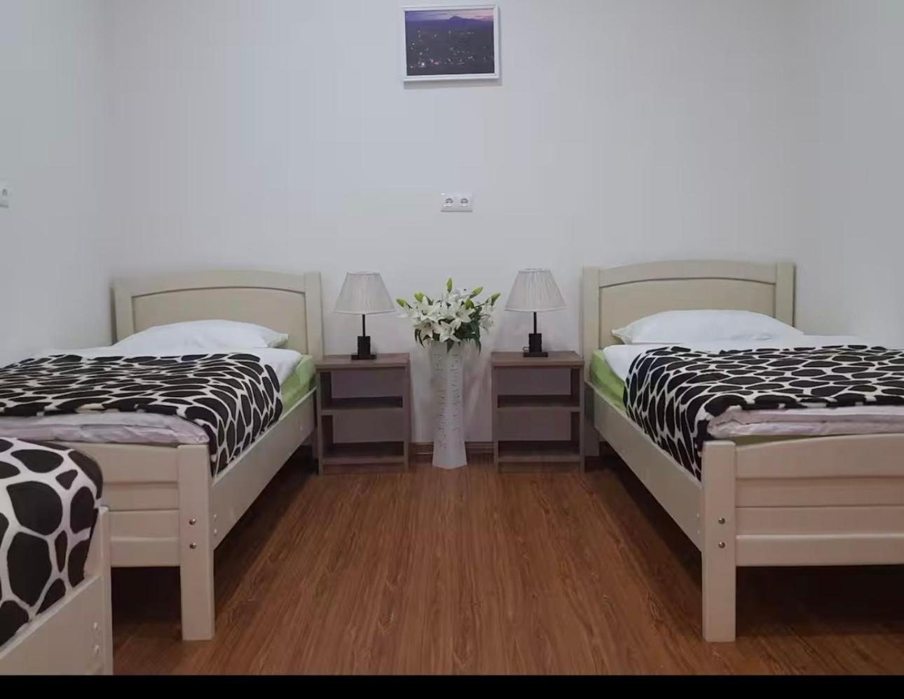 Guest House Granatovoe Derevo Tbilisi Eksteriør bilde
