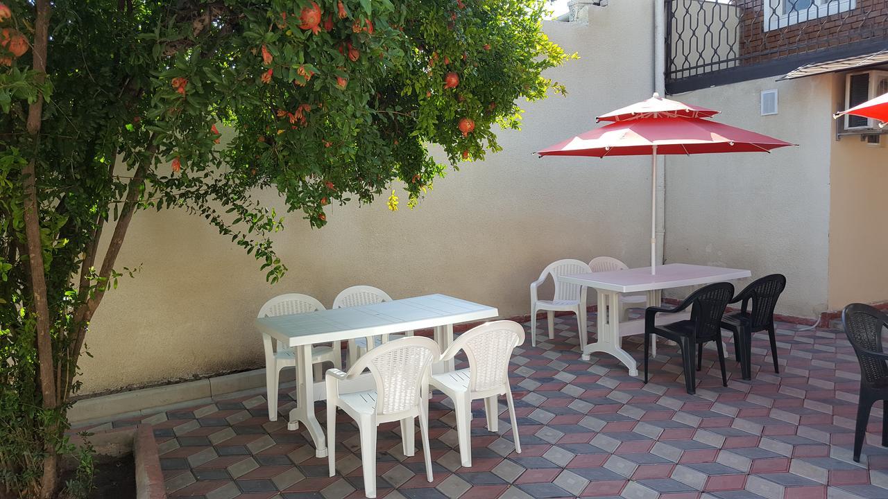 Guest House Granatovoe Derevo Tbilisi Eksteriør bilde