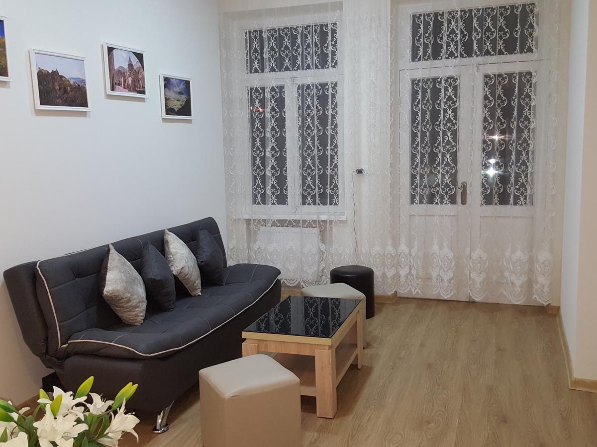 Guest House Granatovoe Derevo Tbilisi Eksteriør bilde