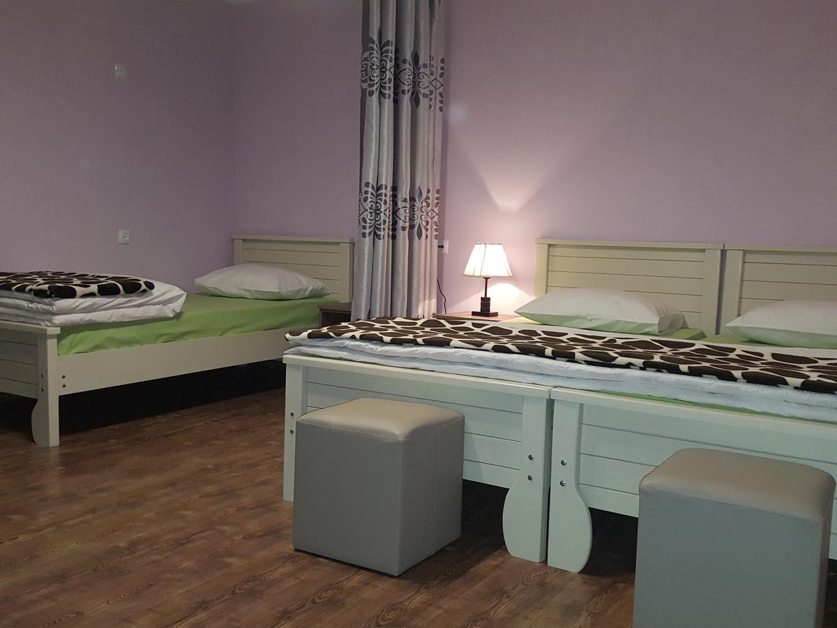 Guest House Granatovoe Derevo Tbilisi Eksteriør bilde