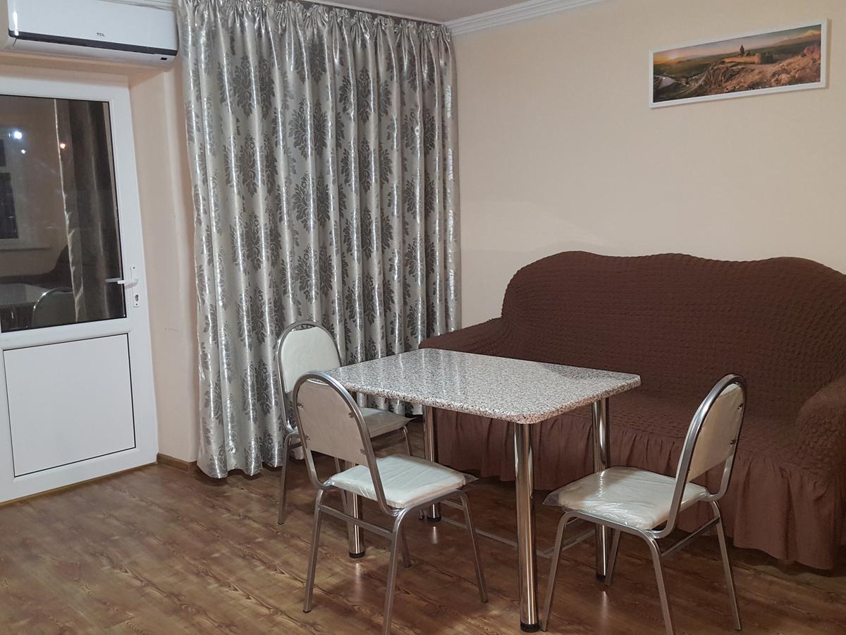 Guest House Granatovoe Derevo Tbilisi Eksteriør bilde