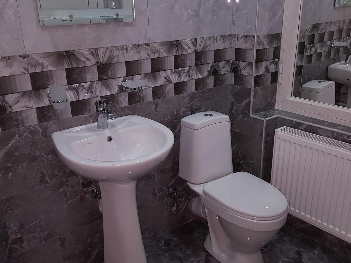 Guest House Granatovoe Derevo Tbilisi Eksteriør bilde