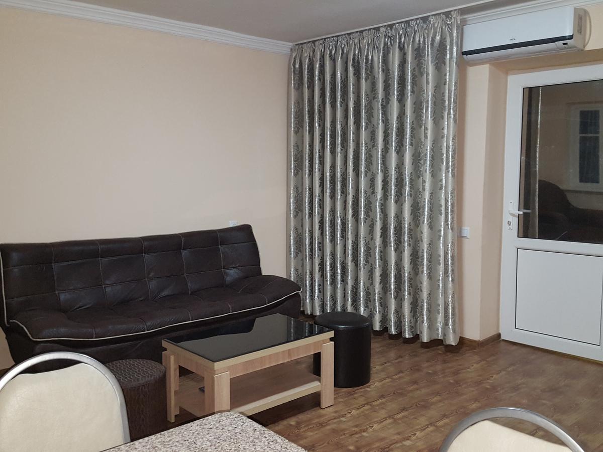 Guest House Granatovoe Derevo Tbilisi Eksteriør bilde